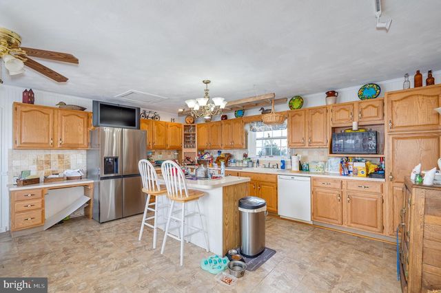 73 BELVEDERE FARM LANE, Charles Town, WV 25414