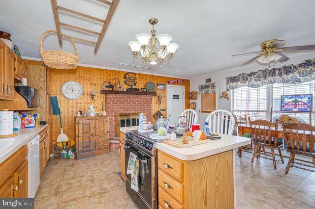73 BELVEDERE FARM LANE, Charles Town, WV 25414