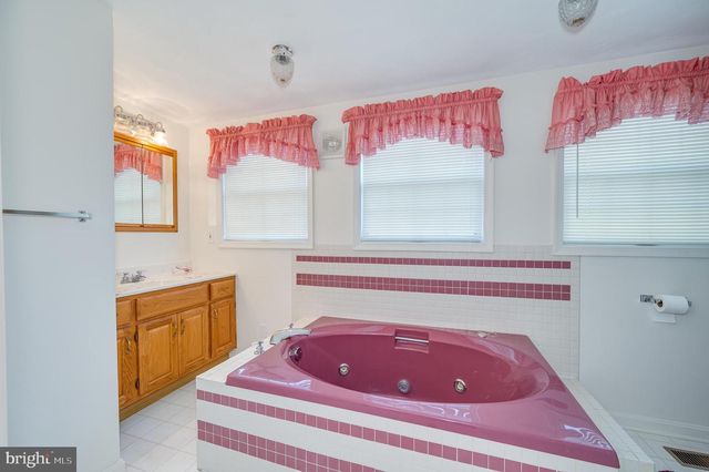 73 BELVEDERE FARM LANE, Charles Town, WV 25414