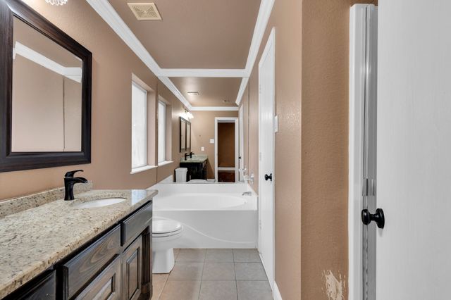 1006 Darren Drive, Burleson, TX 76028