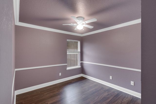1006 Darren Drive, Burleson, TX 76028
