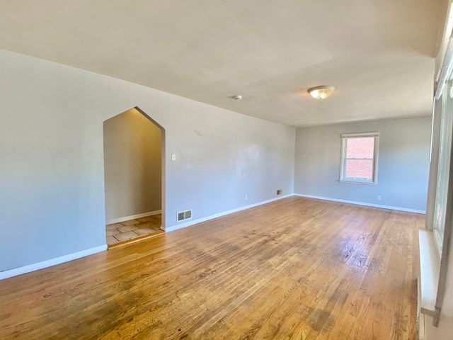 518 156th Place, Calumet City, IL 60409