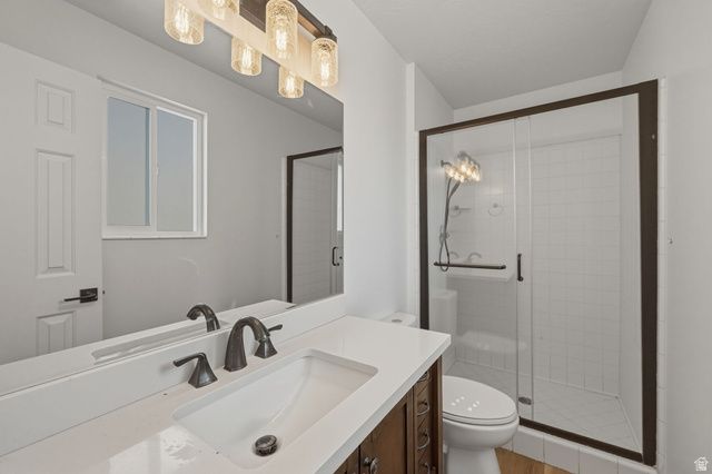 2826 N 1600 E, Layton, UT 84040