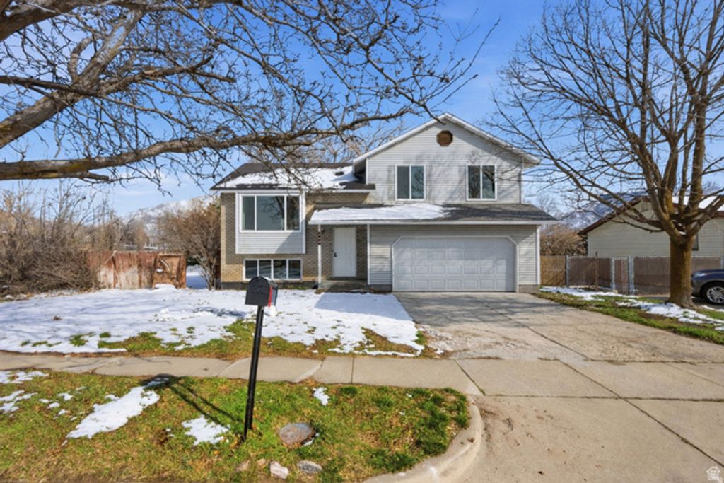 2826 N 1600 E, Layton, UT 84040