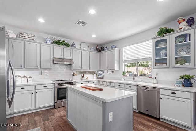 17538 W MARSHALL Lane, Surprise, AZ 85388