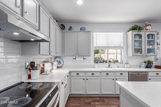 17538 W MARSHALL Lane, Surprise, AZ 85388