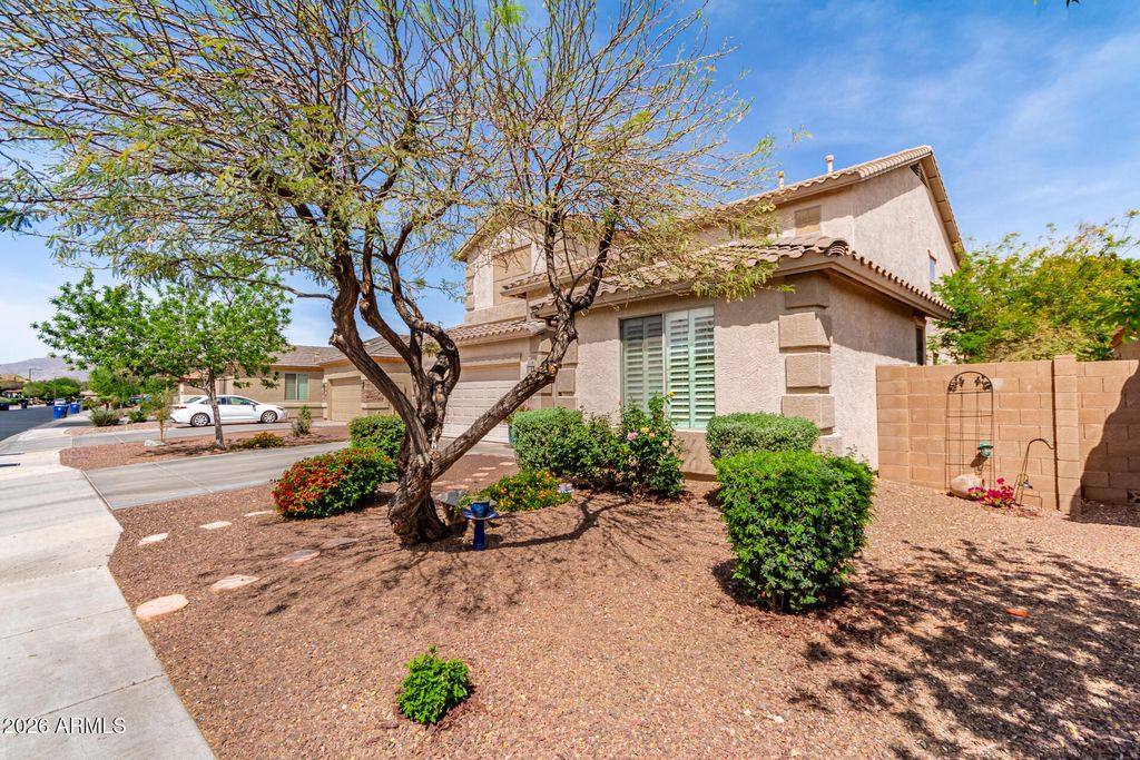 17538 W MARSHALL Lane, Surprise, AZ 85388 — photo 2