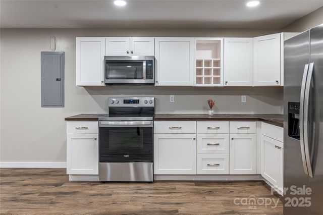 36 Brooks Branch Road, Leicester, NC 28748