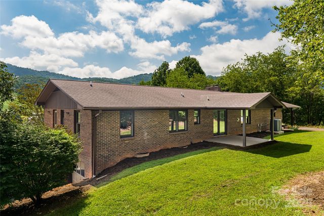 36 Brooks Branch Road, Leicester, NC 28748