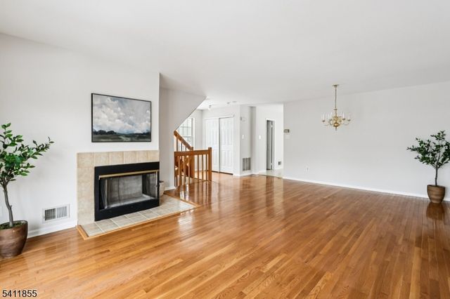 43 Watertown Ct, Montgomery Twp., NJ 08540