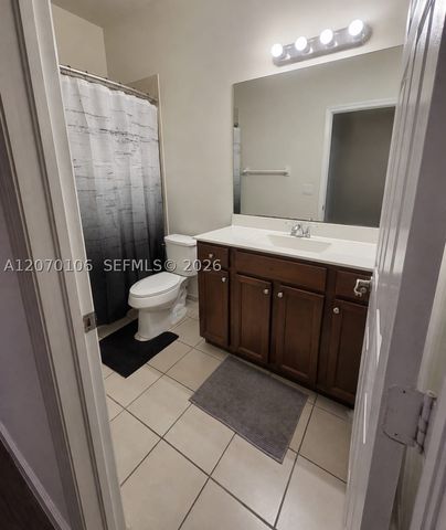9229 W 33rd Way, Hialeah, FL 33018
