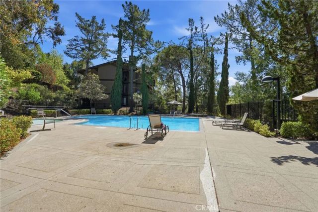 3362 La Mesa 5, San Carlos, CA 94070