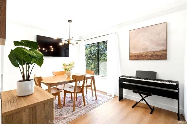 3362 La Mesa 5, San Carlos, CA 94070