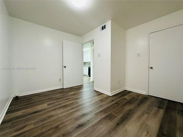 15340 SW 106th Ter 819, Miami, FL 33196