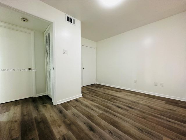 15340 SW 106th Ter 819, Miami, FL 33196