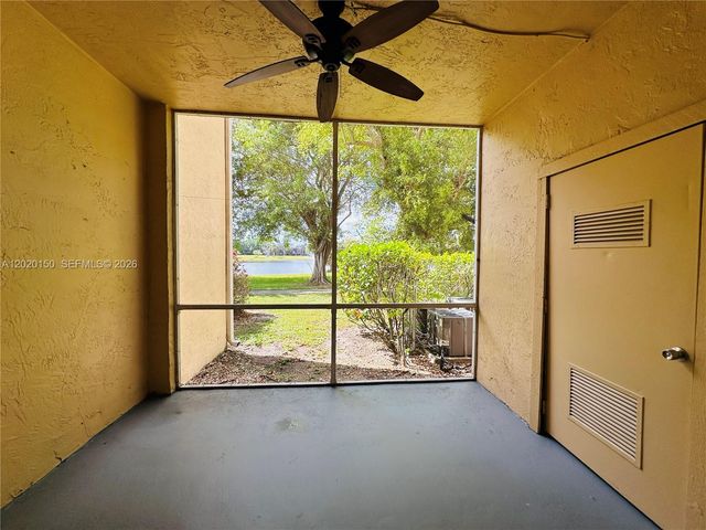 15340 SW 106th Ter 819, Miami, FL 33196