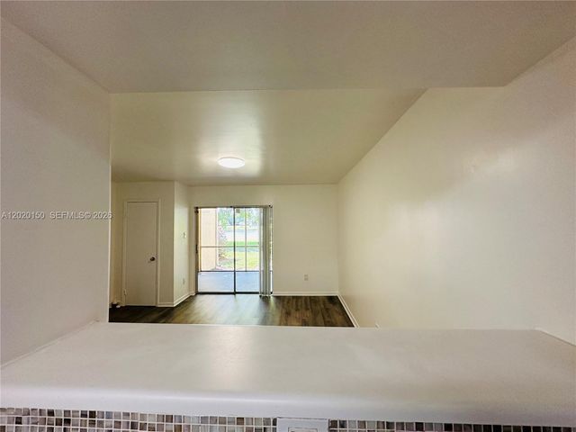 15340 SW 106th Ter 819, Miami, FL 33196