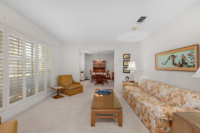 645 NE Country Club Avenue, Fort Walton Beach, FL 32547