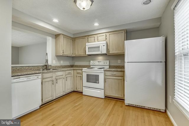 14623 STONE CROSSING CT, Centreville, VA 20120