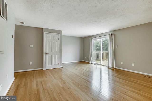 14623 STONE CROSSING CT, Centreville, VA 20120