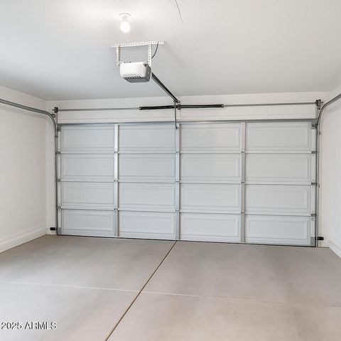 3075 W DANCER Lane, San Tan Valley, AZ 85144