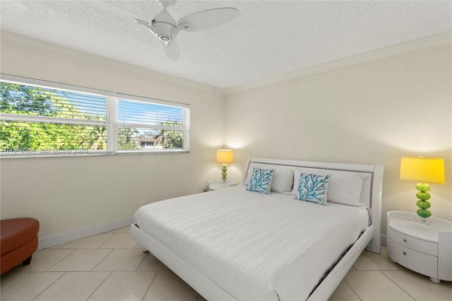 5121 W Oakland Park Boulevard 304, Lauderdale Lakes, FL 33313