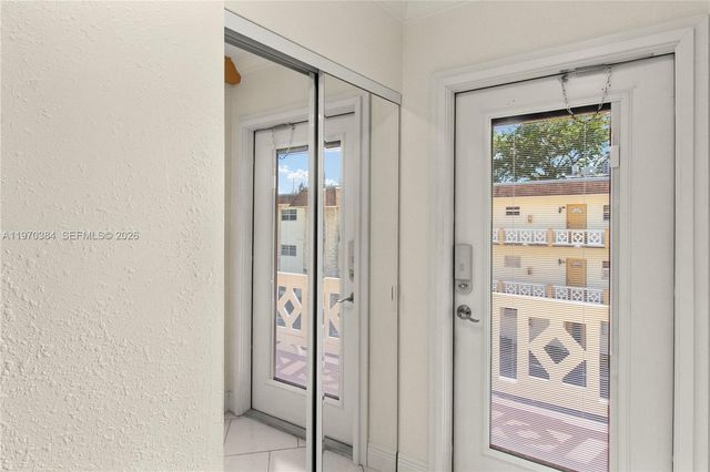 5121 W Oakland Park Boulevard 304, Lauderdale Lakes, FL 33313