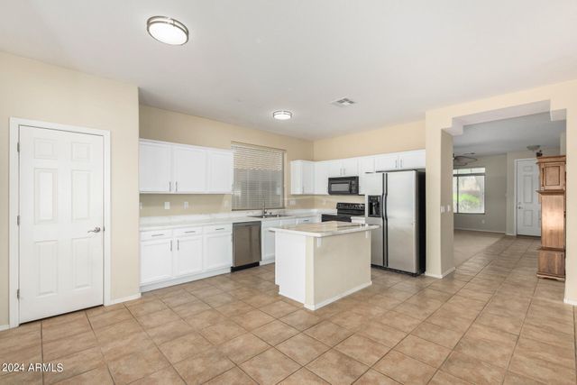 13383 S 175TH Avenue, Goodyear, AZ 85338