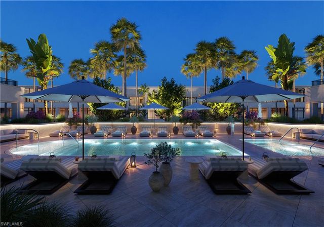 1075 6th AVE S 205, Naples, FL 34102