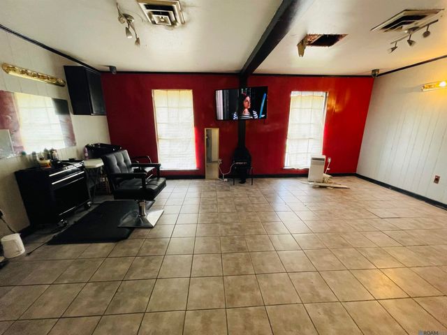 3009 Monterrey Dr, Baton Rouge, LA 70814