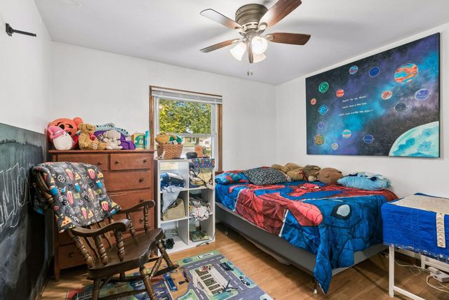 2230 Decatur Avenue N, Golden Valley, MN 55427