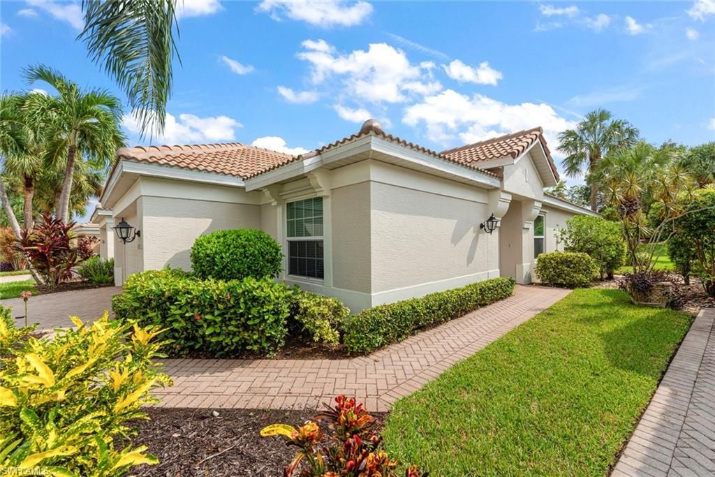 10053 Colonial Country Club BLVD, FORT MYERS, FL 33913 — exterior