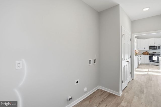 475 FREDERICKS HALL RD, Bumpass, VA 23024