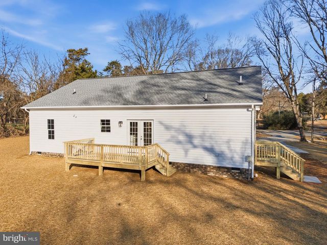 475 FREDERICKS HALL RD, Bumpass, VA 23024