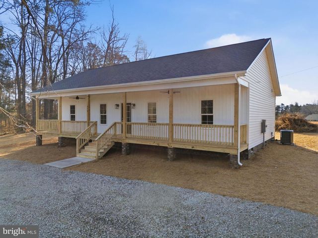 475 FREDERICKS HALL RD, Bumpass, VA 23024