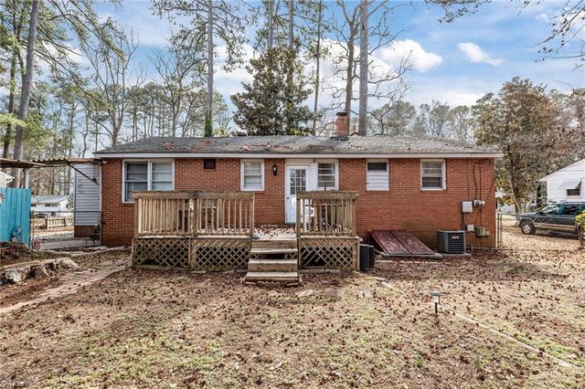 2512 Westmoreland Drive, Greensboro, NC 27408