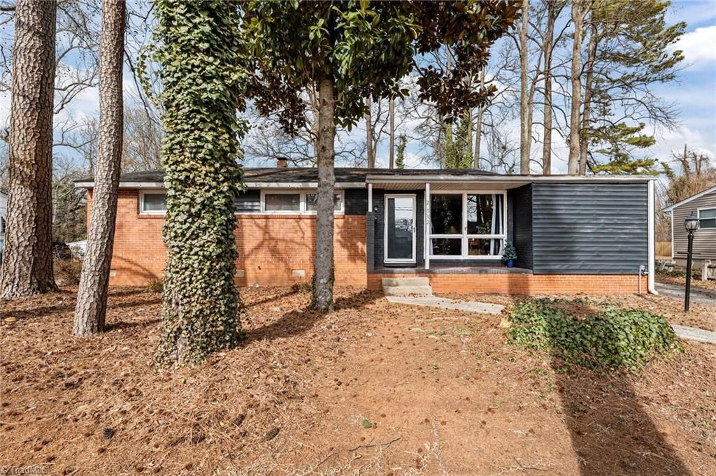 2512 Westmoreland Drive, Greensboro, NC 27408