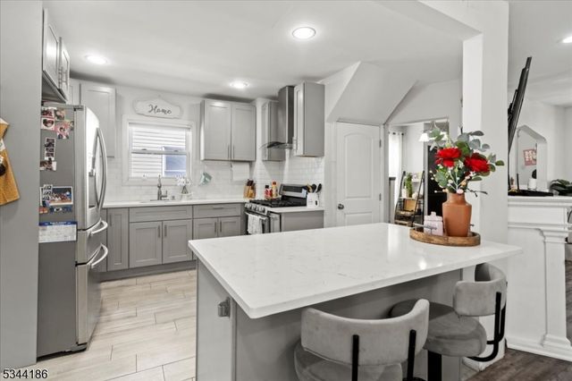 19 Rutherford Pl, North Arlington Boro, NJ 07031