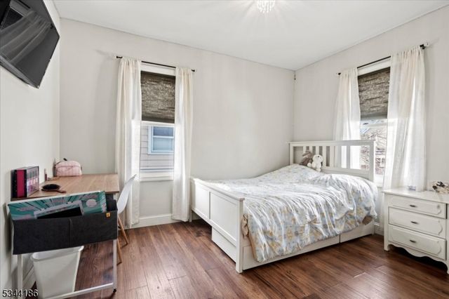 19 Rutherford Pl, North Arlington Boro, NJ 07031
