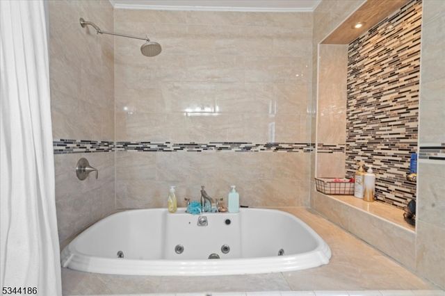 19 Rutherford Pl, North Arlington Boro, NJ 07031