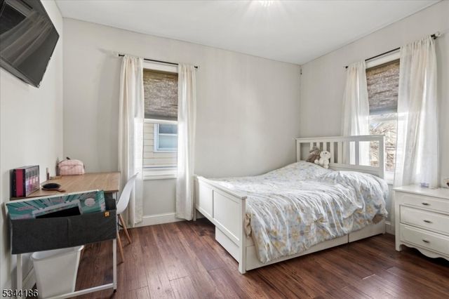 19 Rutherford Pl, North Arlington Boro, NJ 07031