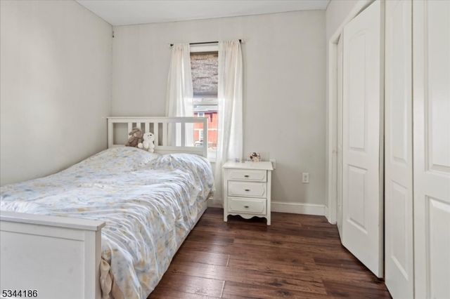 19 Rutherford Pl, North Arlington Boro, NJ 07031
