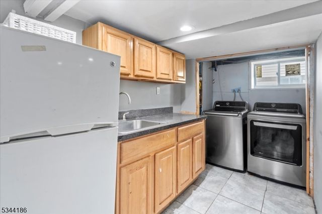 19 Rutherford Pl, North Arlington Boro, NJ 07031