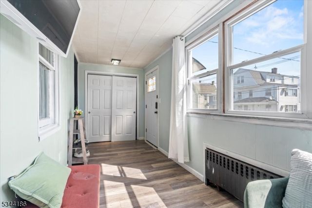 19 Rutherford Pl, North Arlington Boro, NJ 07031