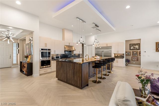 8767 South Tenaya Way, Las Vegas, NV 89113