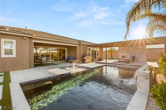 8767 South Tenaya Way, Las Vegas, NV 89113