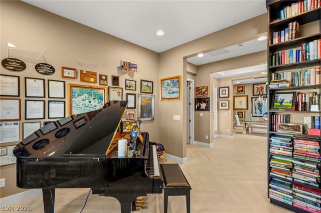 8767 South Tenaya Way, Las Vegas, NV 89113