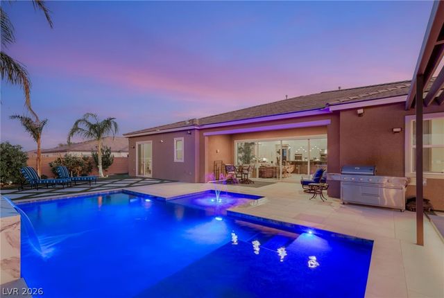 8767 South Tenaya Way, Las Vegas, NV 89113