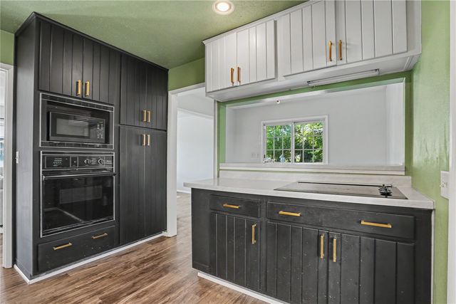 254 NE Brentwood Circle, Cedar Rapids, IA 52402