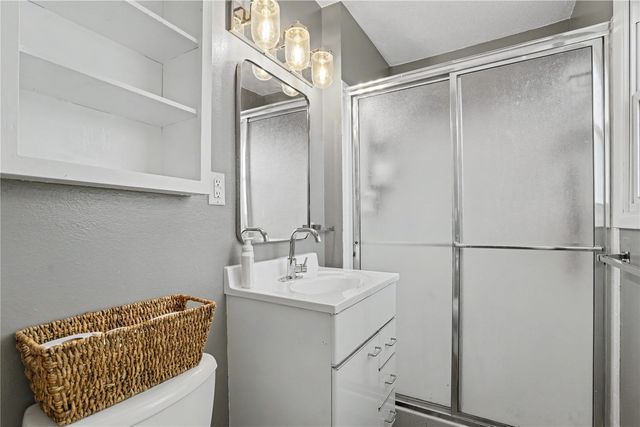 254 NE Brentwood Circle, Cedar Rapids, IA 52402